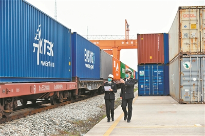 廣州前兩月外貿(mào)進出口、會展業(yè)、交通運輸業(yè)實現(xiàn)良好開局 進出口代理助力新發(fā)展